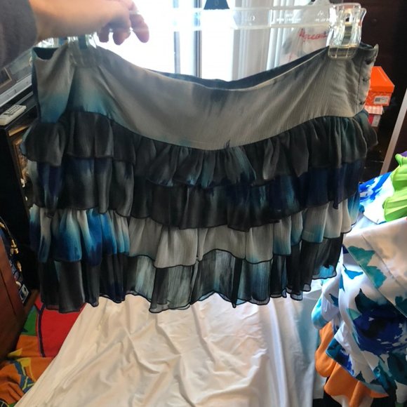 NWT Multi Blue Colored bebe Skirt - Picture 2 of 3